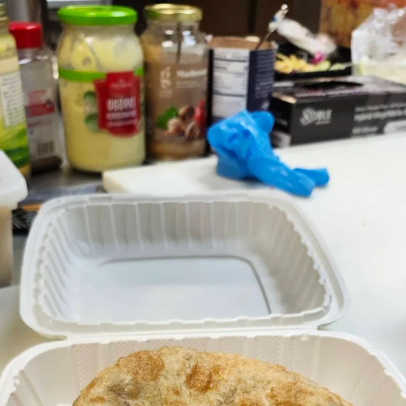 Round Khuushuur